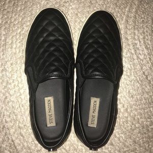 Steve Madden Ecentrcq Black Slip Ons